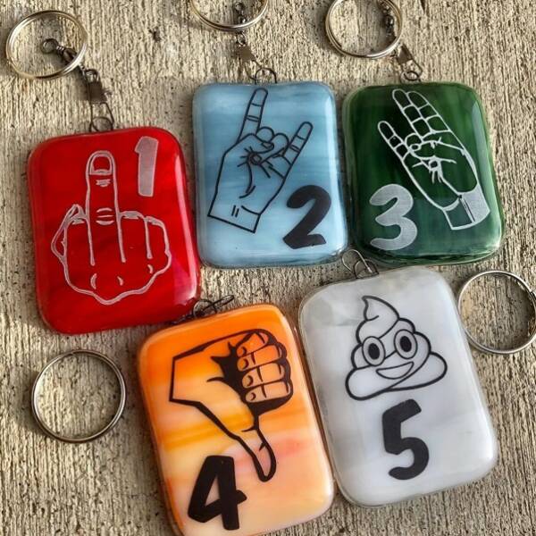 Key Chain Glass (Pyrohyzer) 2025 Hand Gestures (Buddy Set of 5) #673